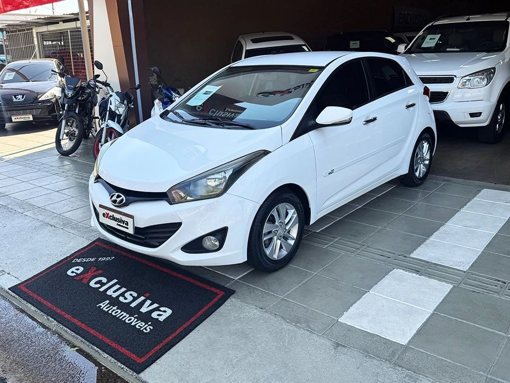 HYUNDAI HB20