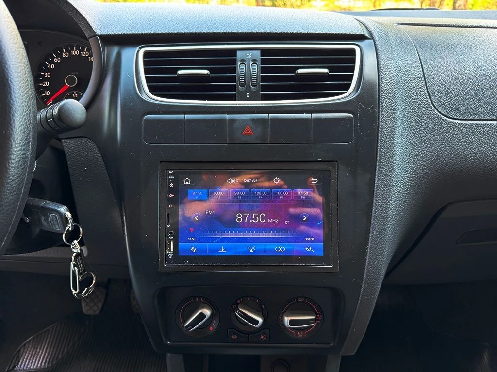 VOLKSWAGEN SPACEFOX