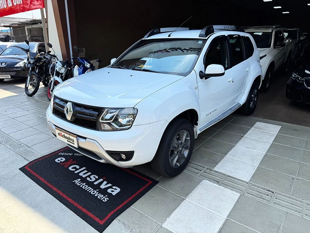 RENAULT DUSTER