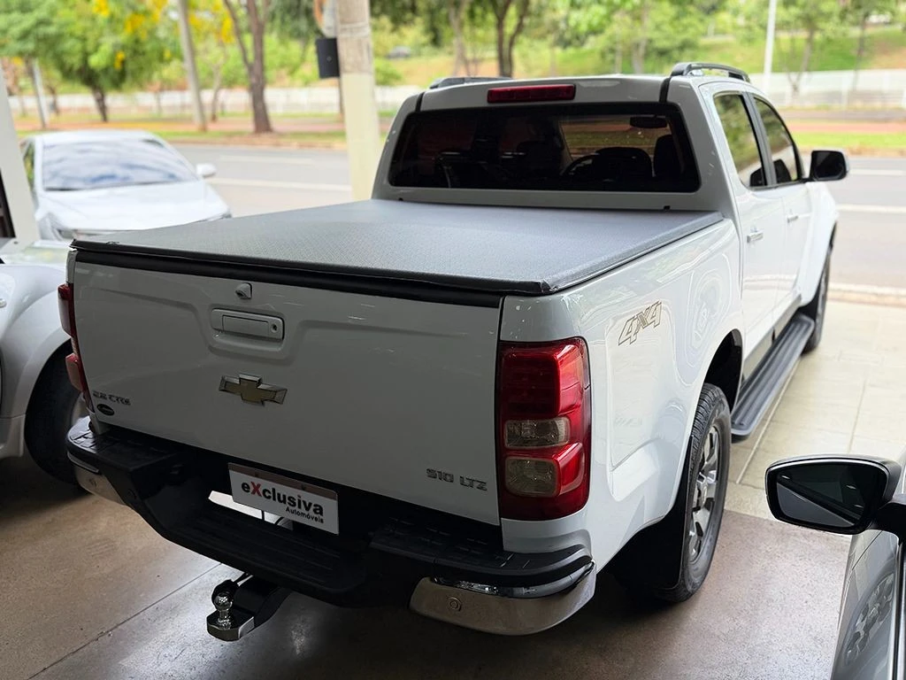 CHEVROLET S10