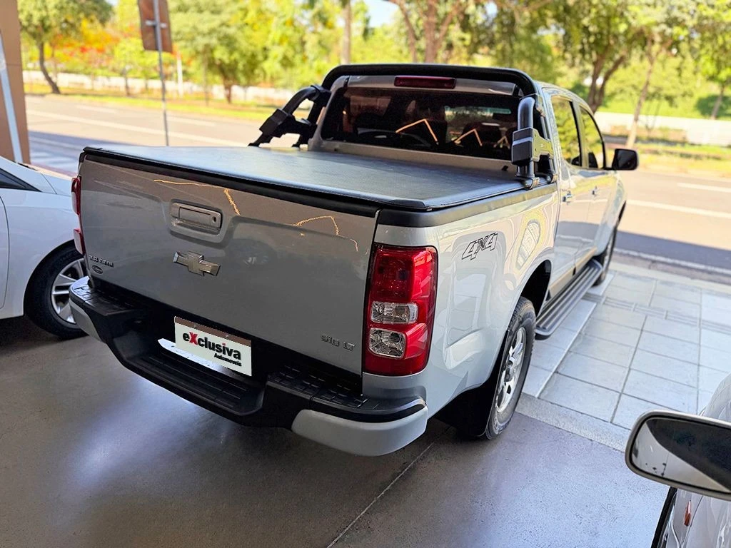CHEVROLET S10