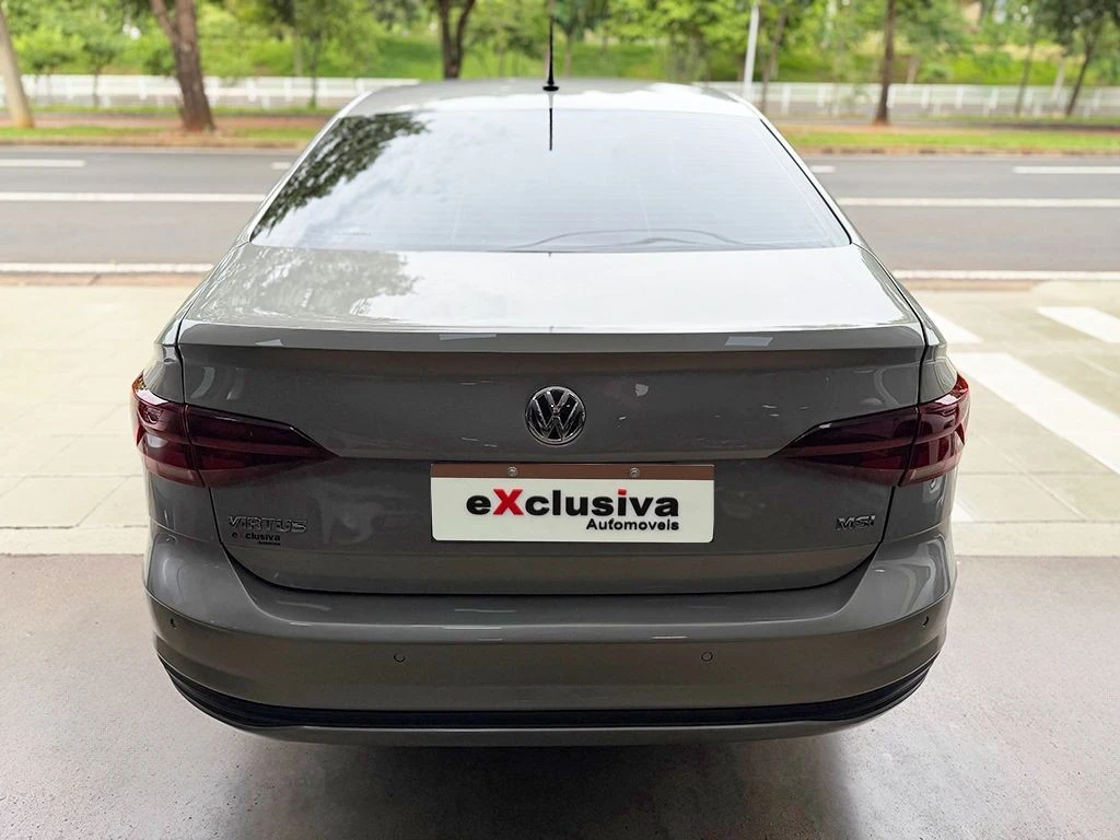 VOLKSWAGEN VIRTUS