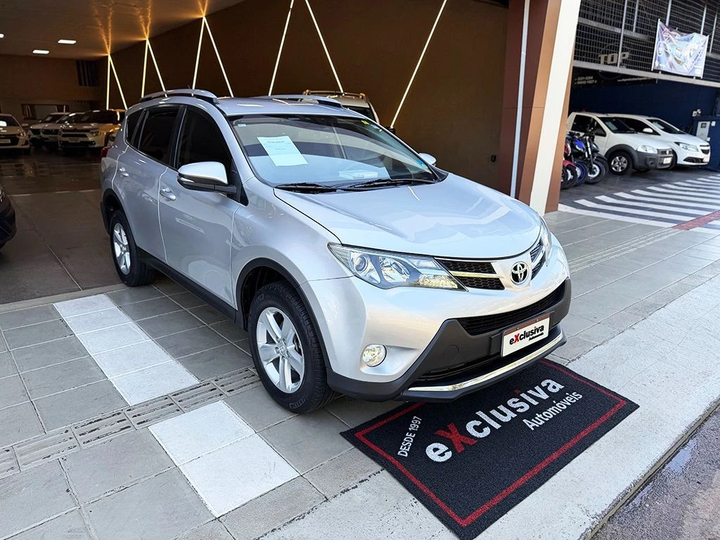 TOYOTA RAV4