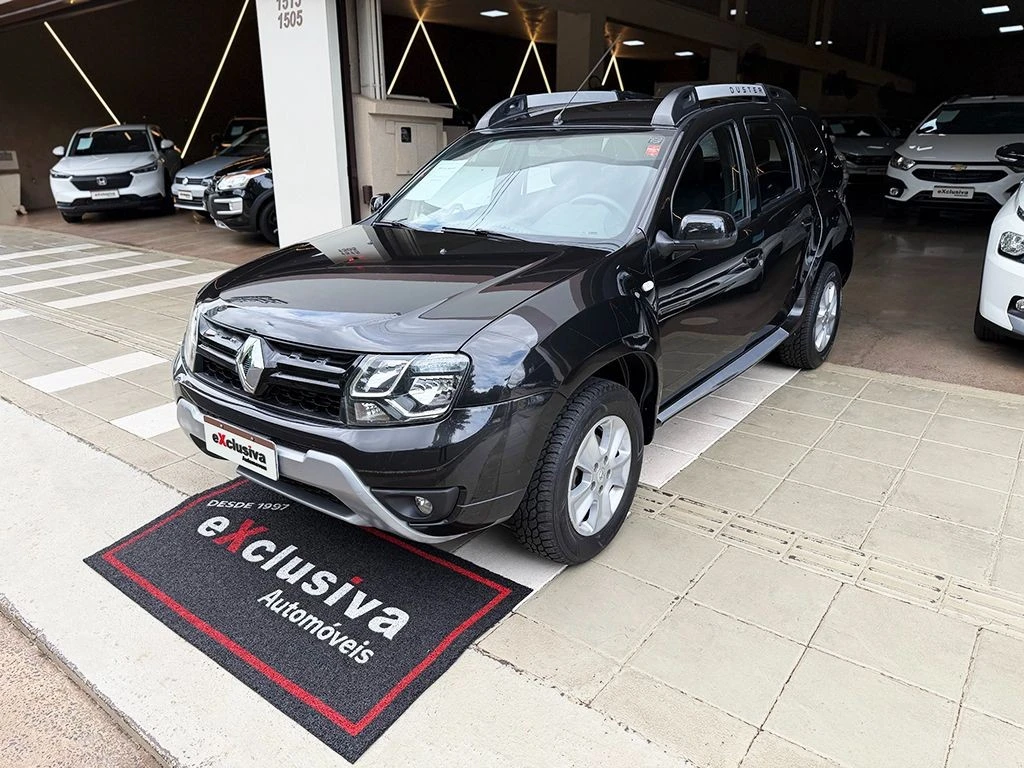 RENAULT DUSTER