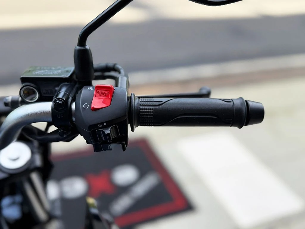 HONDA CB 300F TWISTER CBS