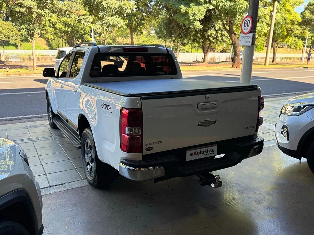 CHEVROLET S10