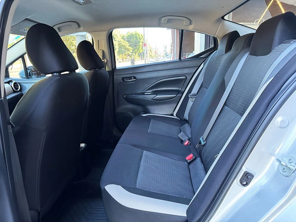 NISSAN VERSA