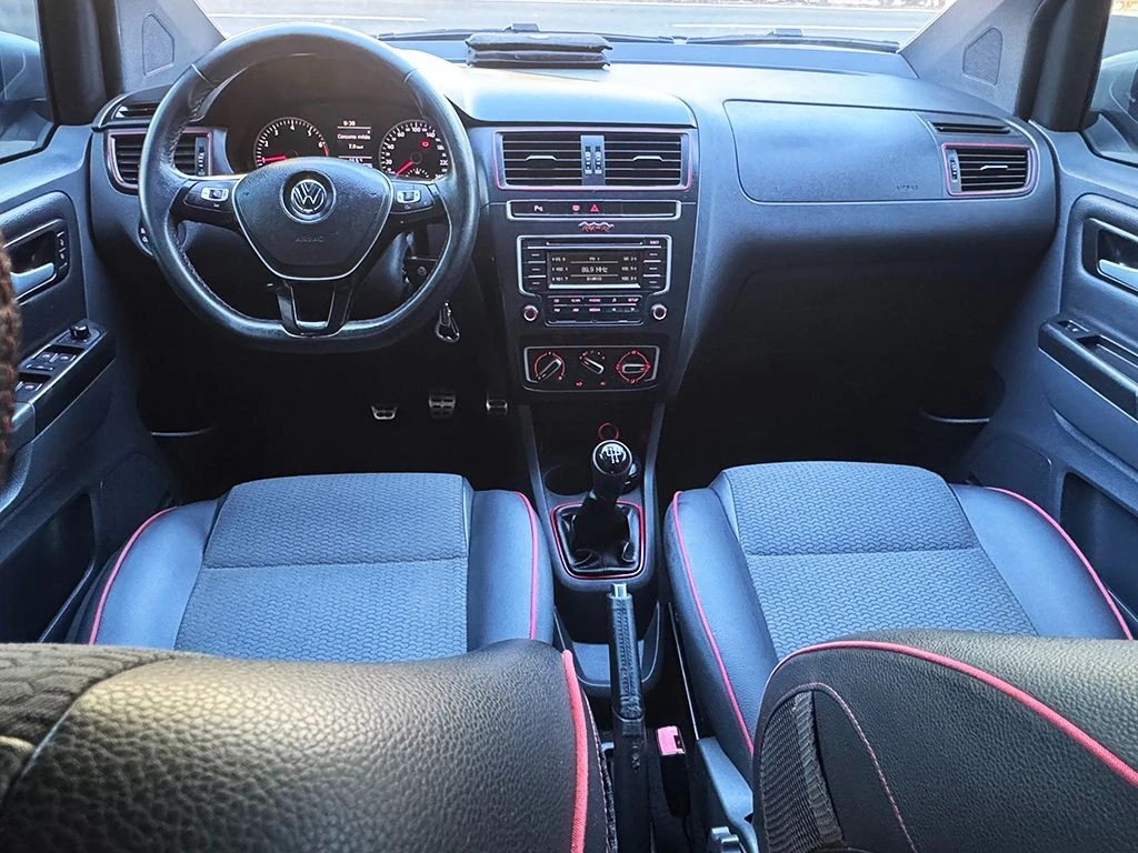 VOLKSWAGEN FOX