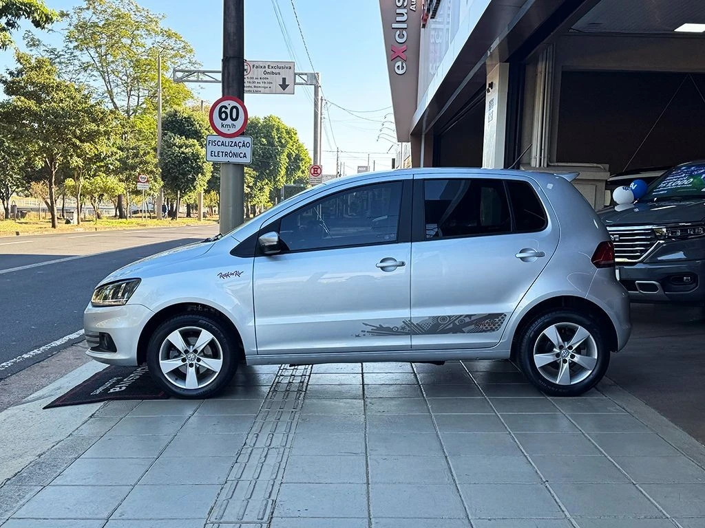 VOLKSWAGEN FOX