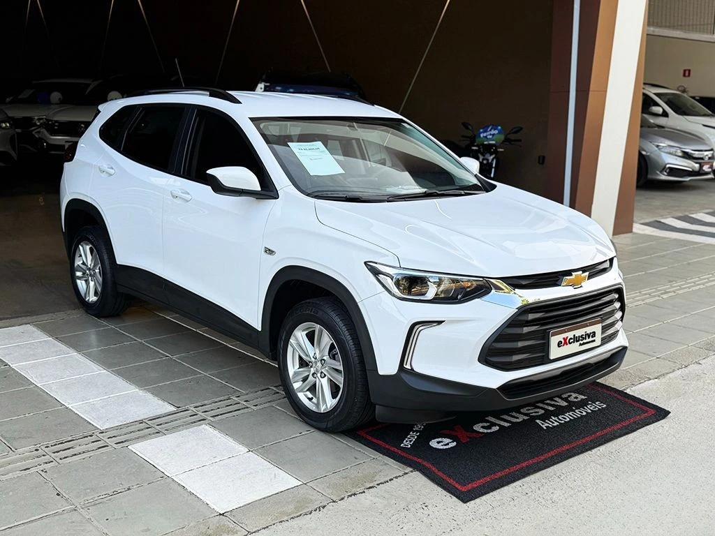 CHEVROLET TRACKER