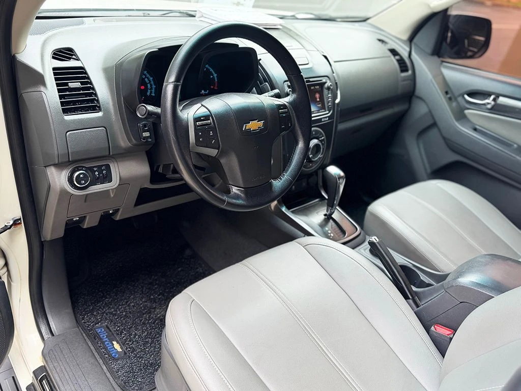 CHEVROLET S10