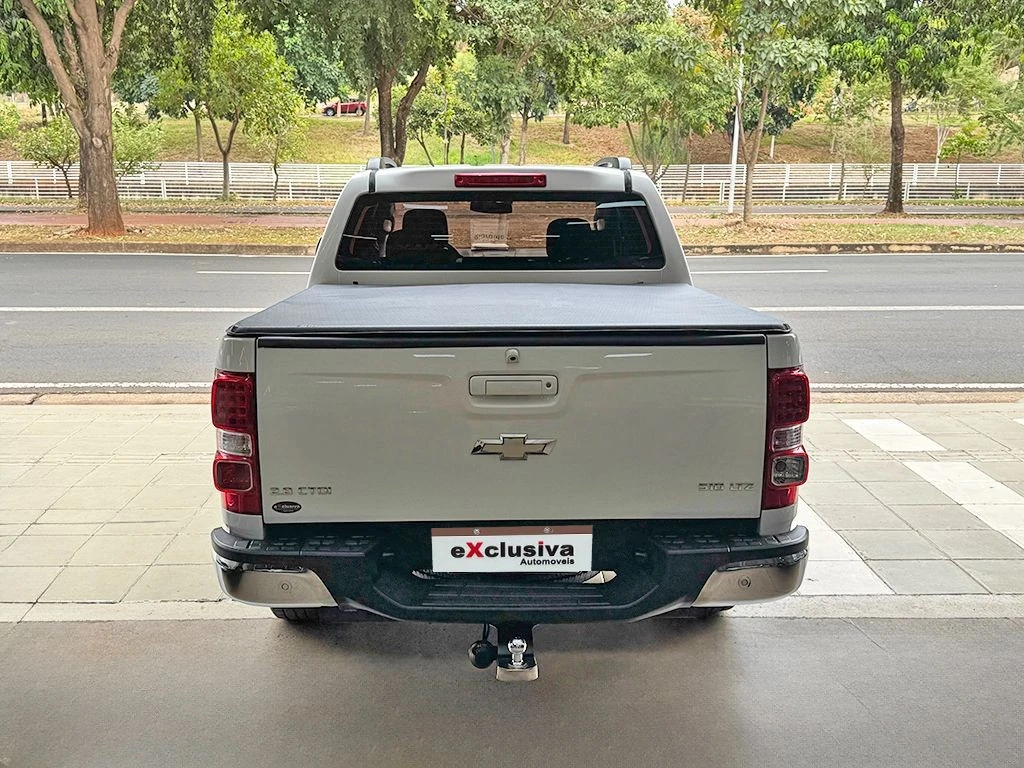 CHEVROLET S10