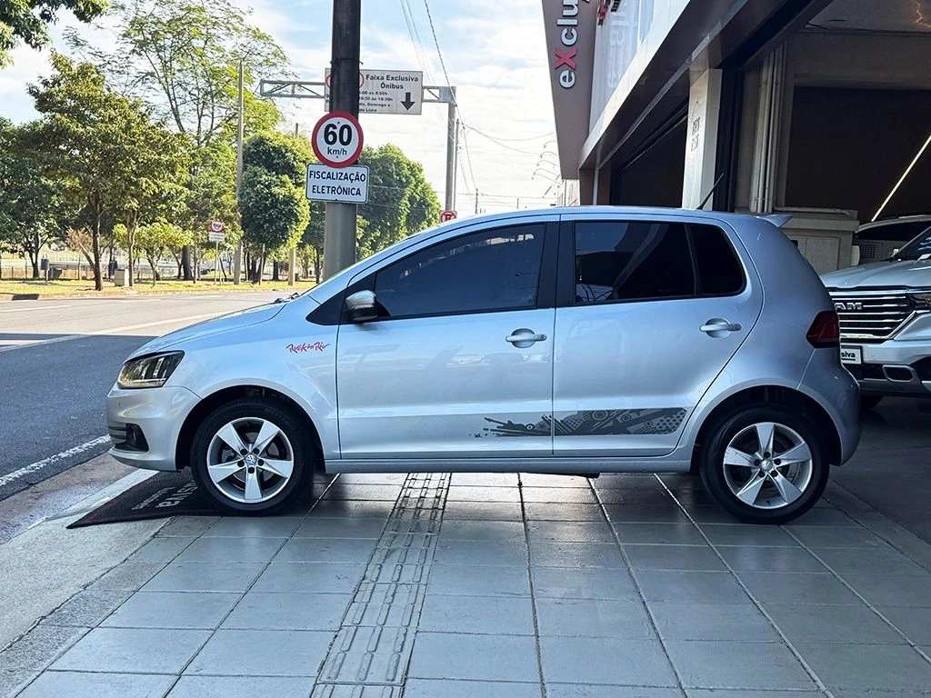 VOLKSWAGEN FOX
