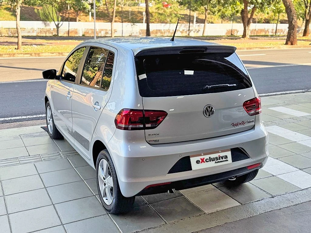 VOLKSWAGEN FOX