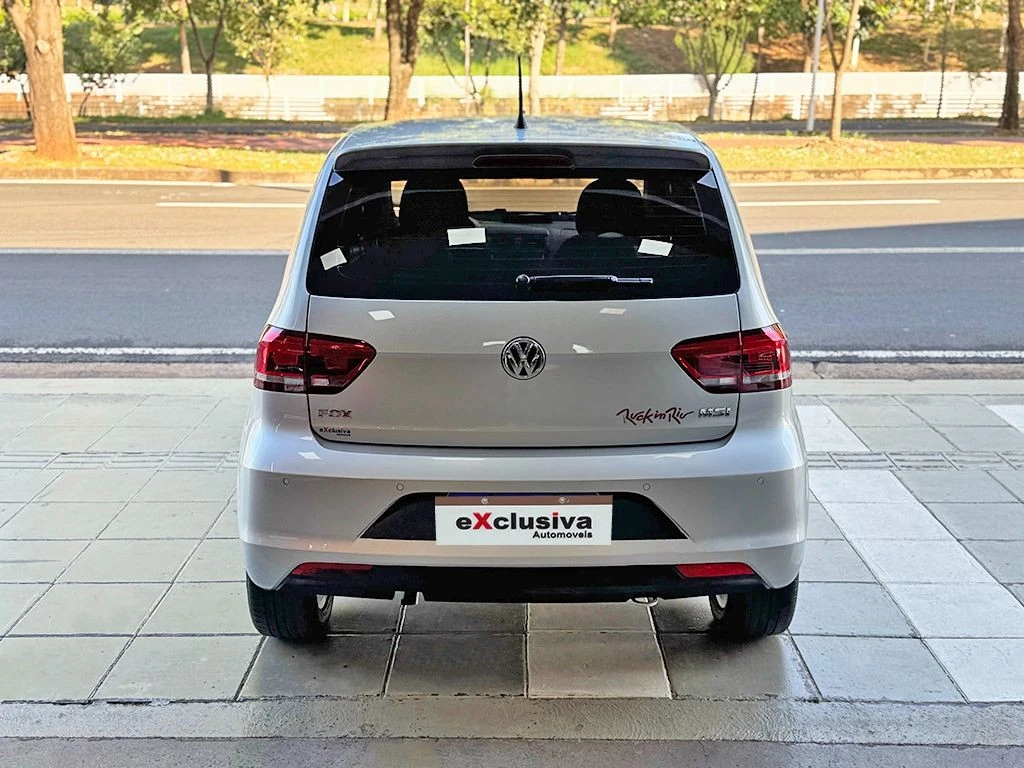 VOLKSWAGEN FOX