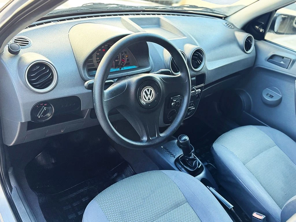 VOLKSWAGEN GOL
