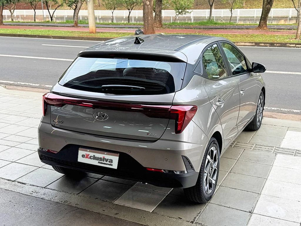 HYUNDAI HB20