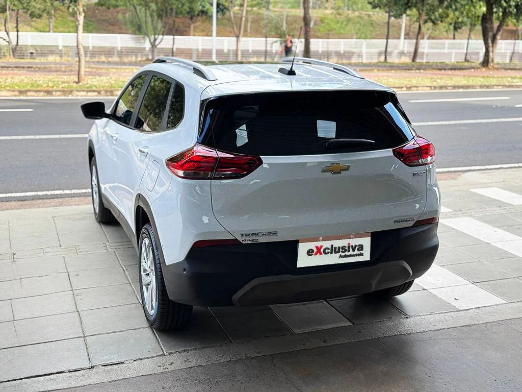 CHEVROLET TRACKER