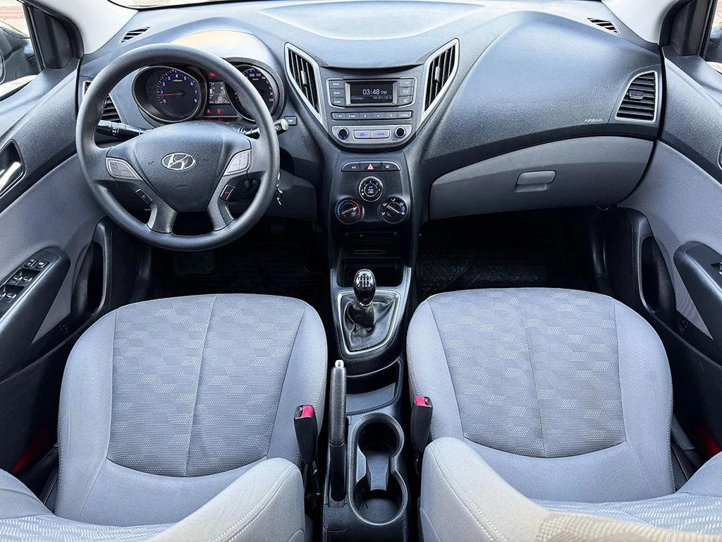 HYUNDAI HB20