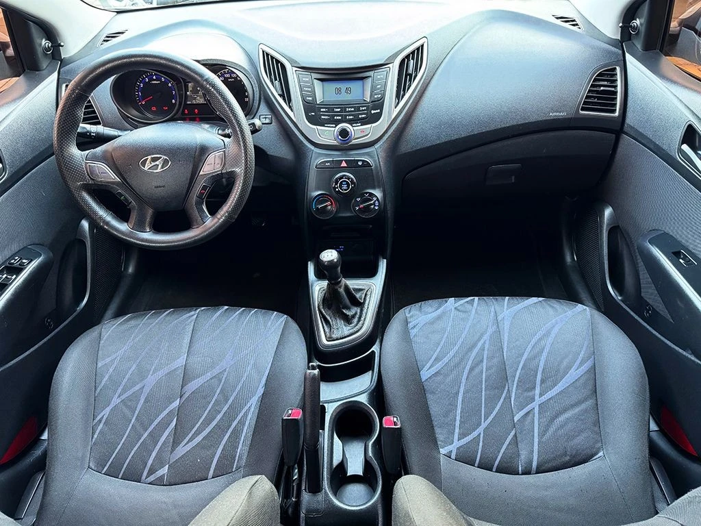 HYUNDAI HB20