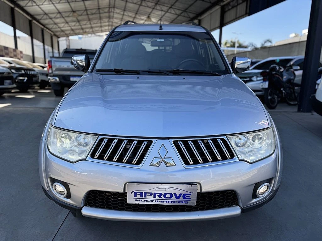 MITSUBISHI PAJERO DAKAR