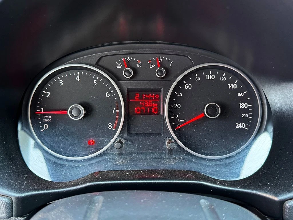 VOLKSWAGEN GOL