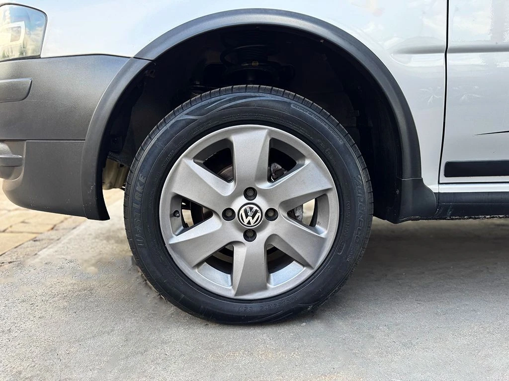 VOLKSWAGEN PARATI