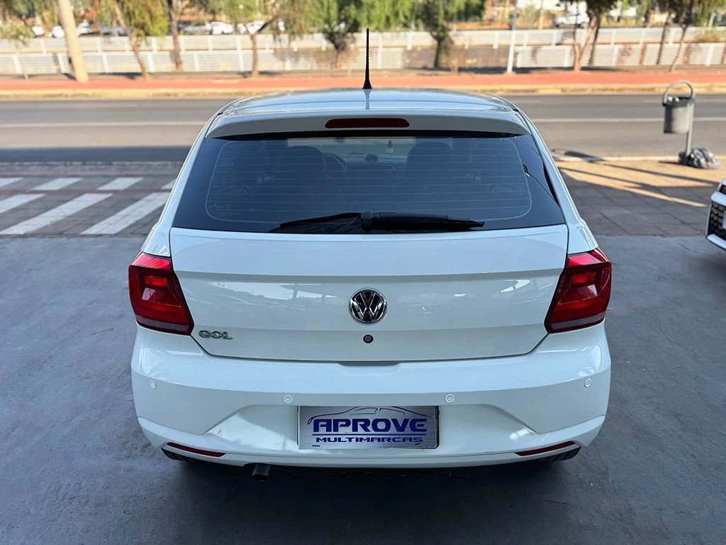 VOLKSWAGEN GOL