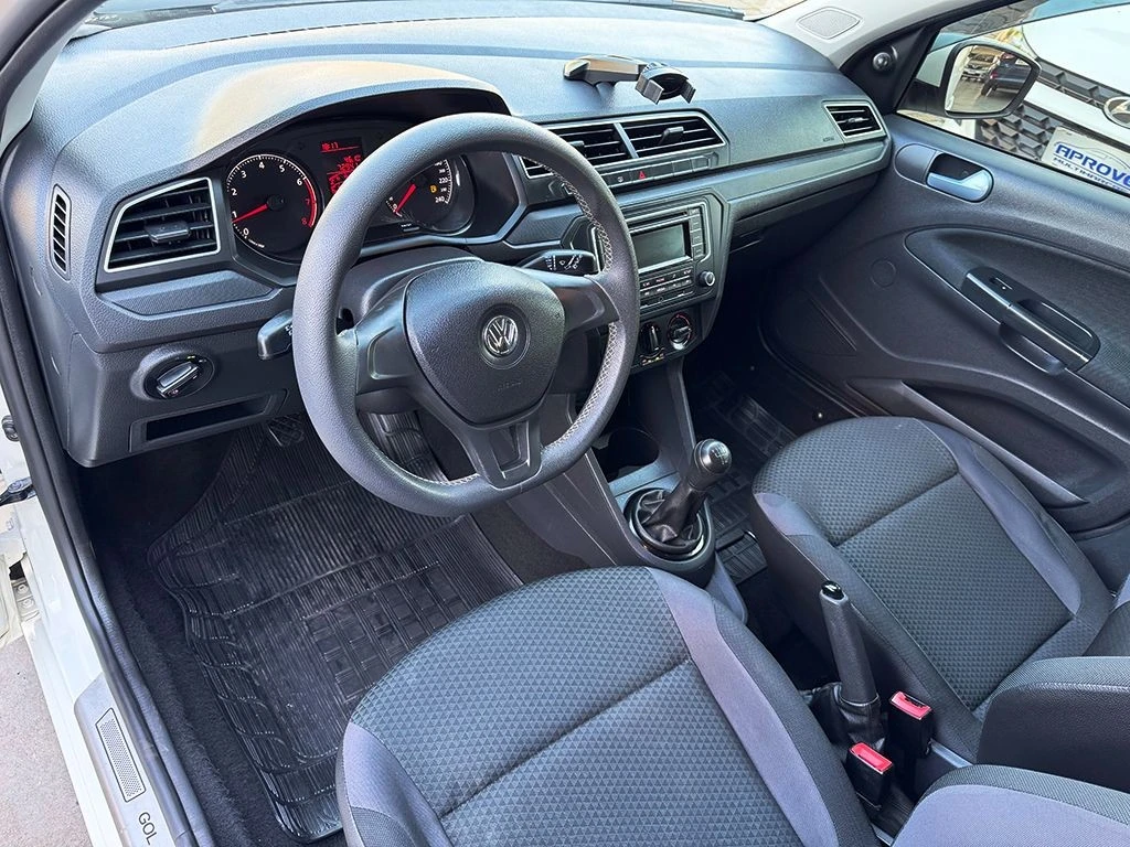 VOLKSWAGEN GOL