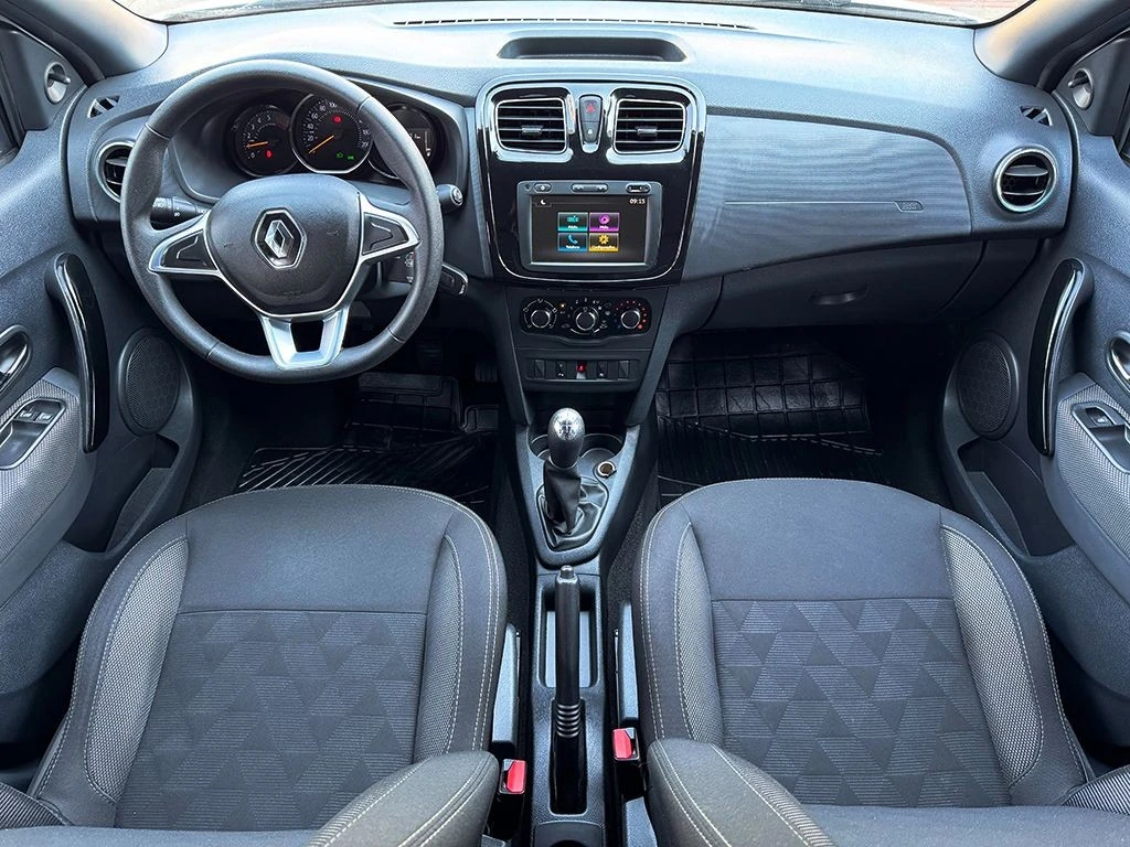 RENAULT SANDERO
