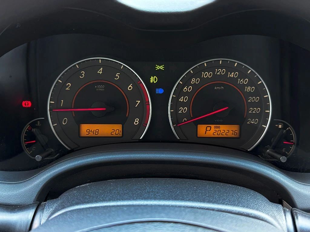TOYOTA COROLLA