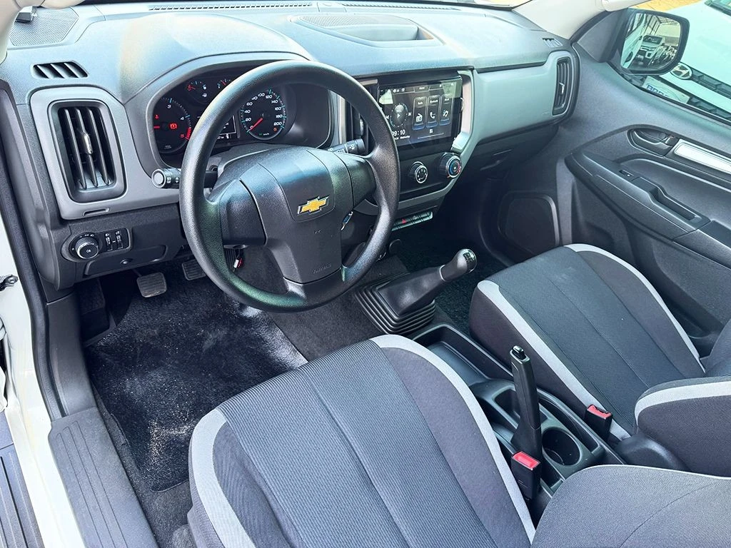 CHEVROLET S10