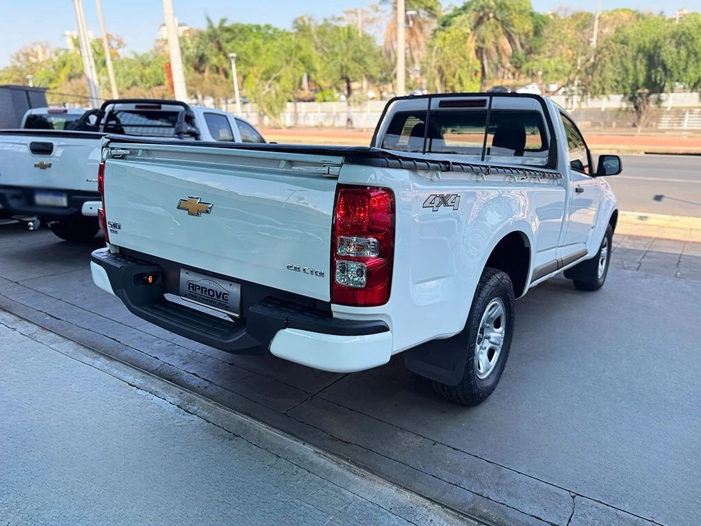 CHEVROLET S10