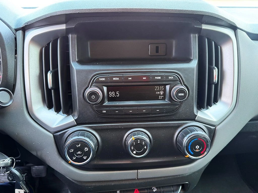 CHEVROLET S10