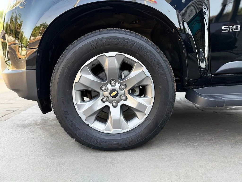 CHEVROLET S10