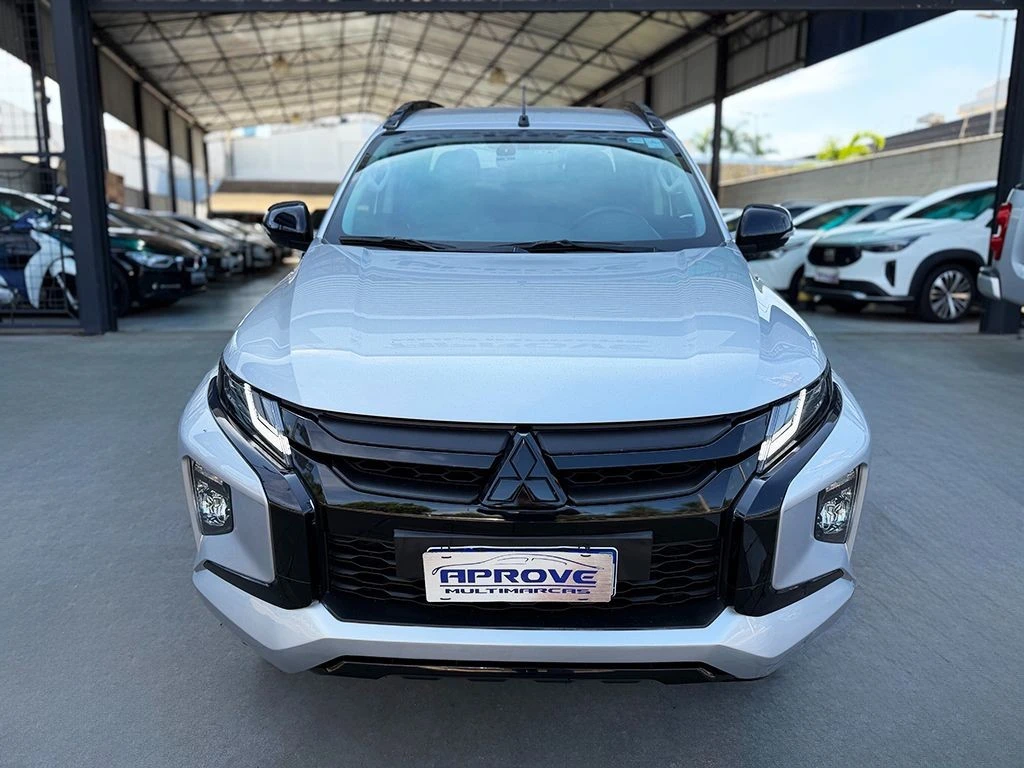 MITSUBISHI L200 TRITON