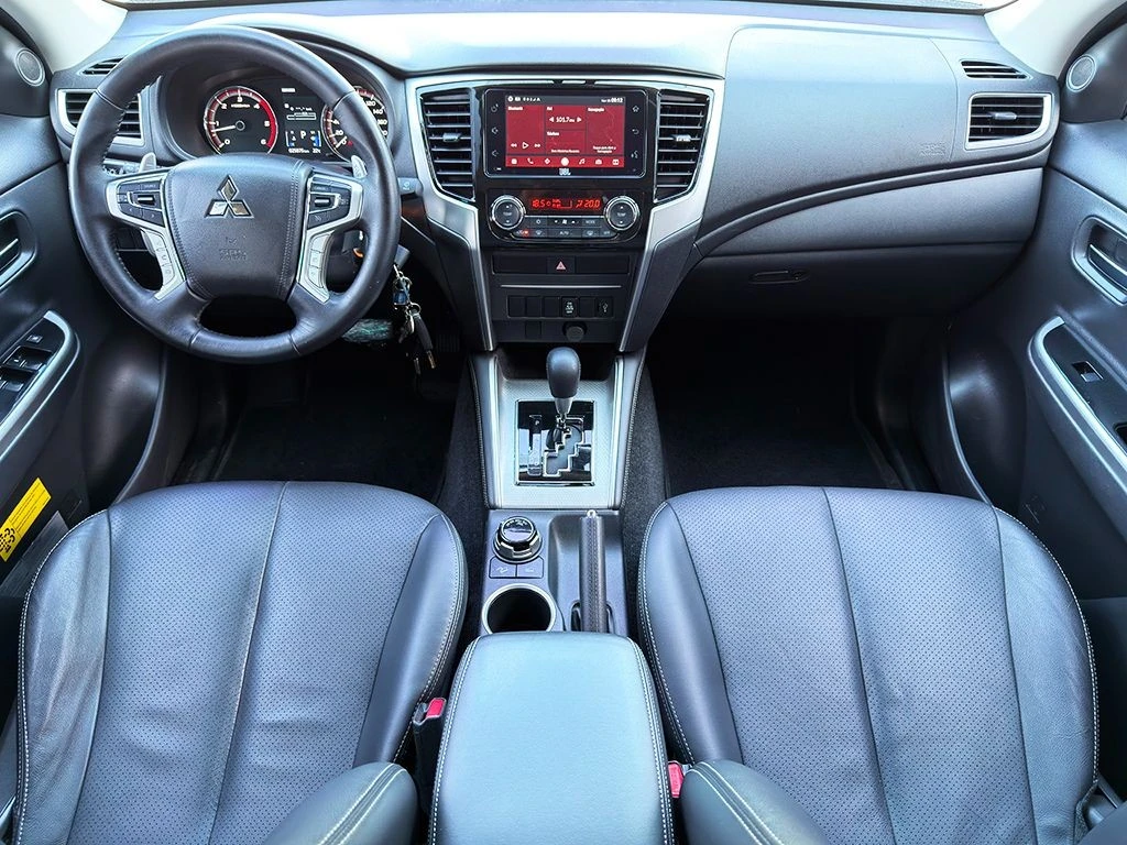 MITSUBISHI L200 TRITON