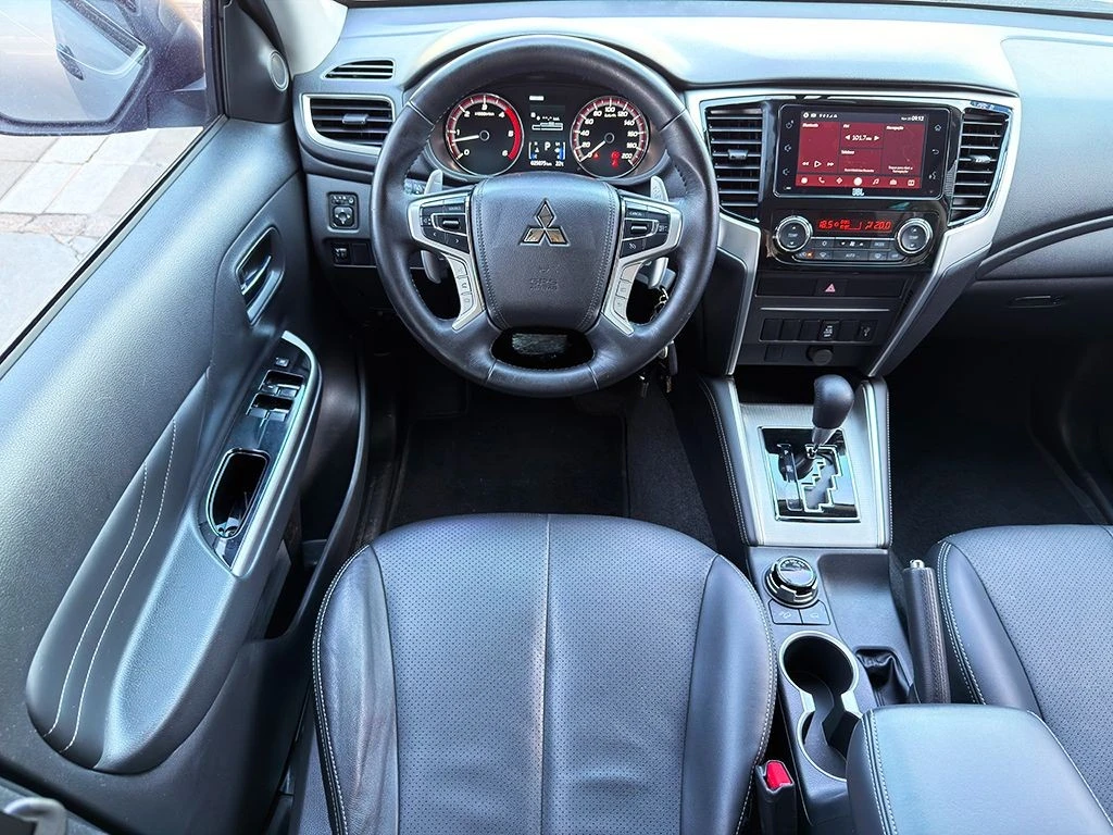 MITSUBISHI L200 TRITON