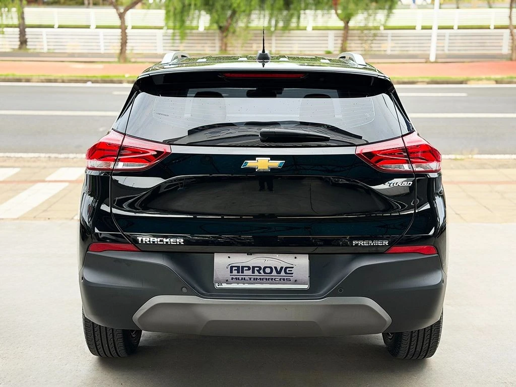 CHEVROLET TRACKER