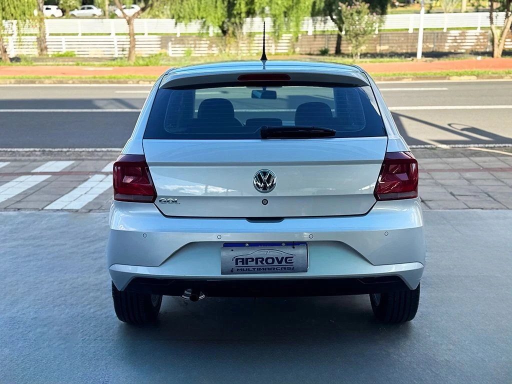 VOLKSWAGEN GOL