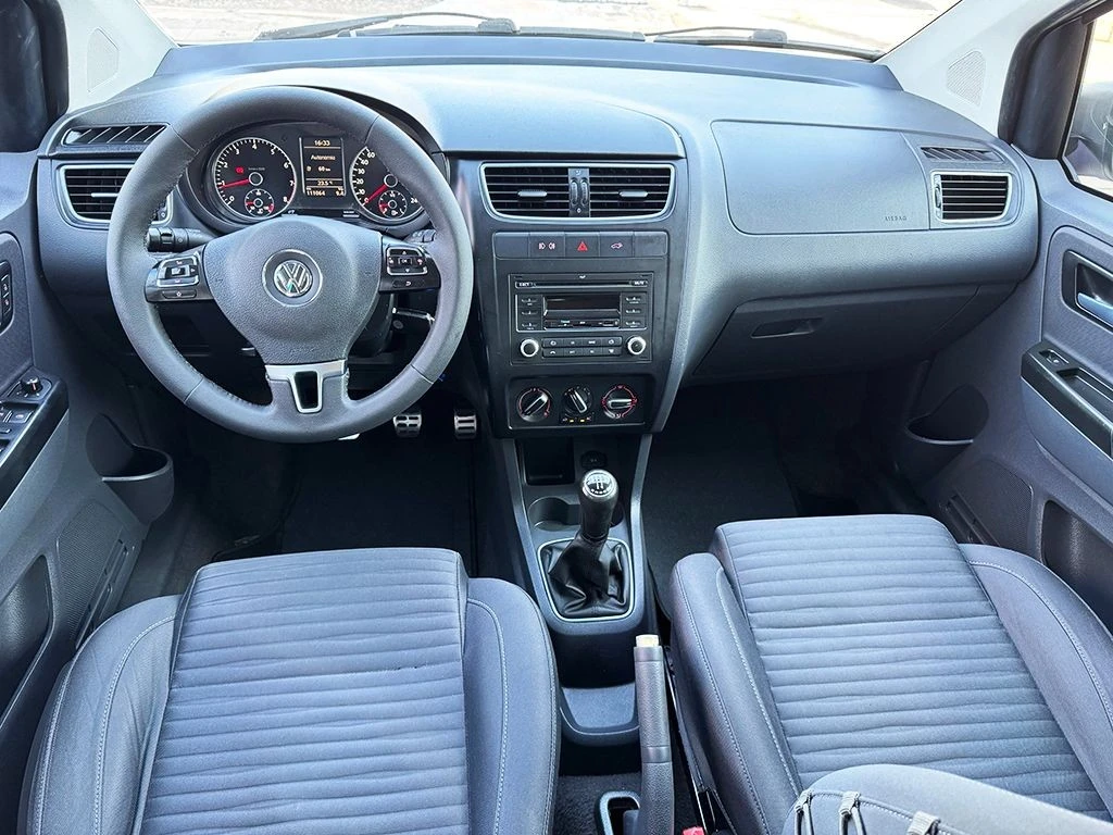 VOLKSWAGEN CROSSFOX