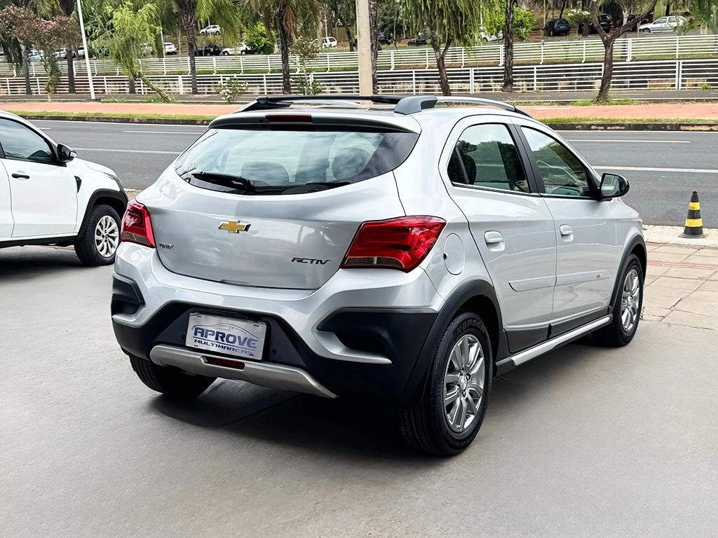 CHEVROLET ONIX