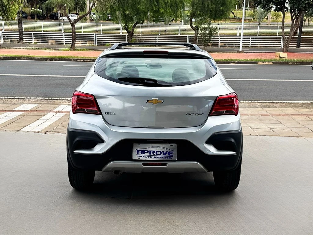 CHEVROLET ONIX