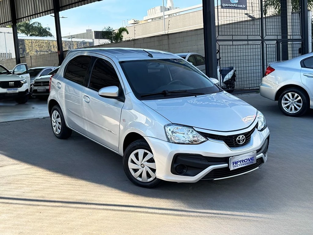 TOYOTA ETIOS