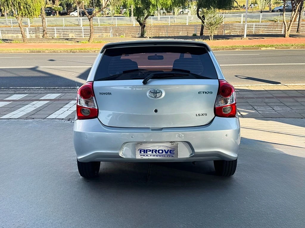 TOYOTA ETIOS