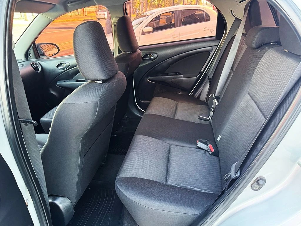 TOYOTA ETIOS