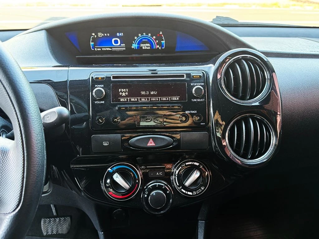 TOYOTA ETIOS