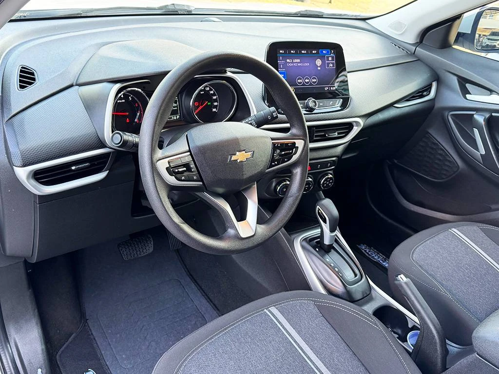 CHEVROLET TRACKER