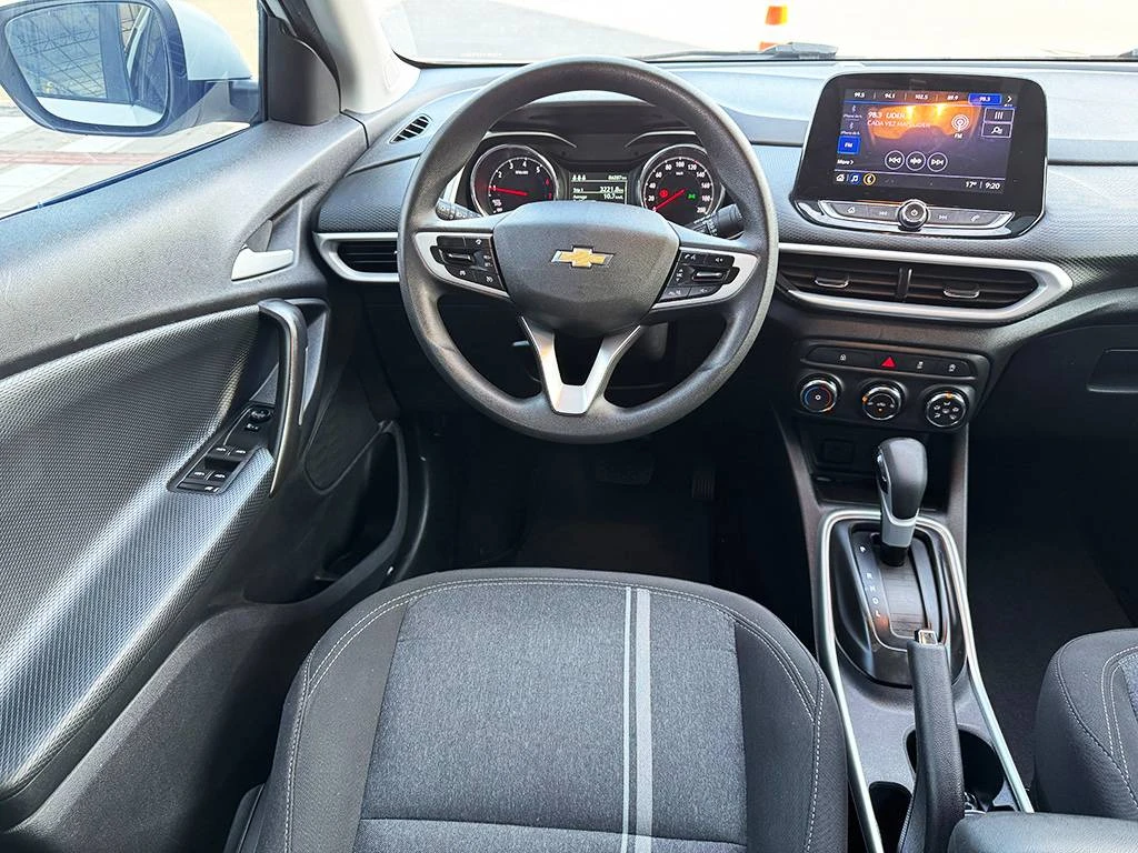 CHEVROLET TRACKER
