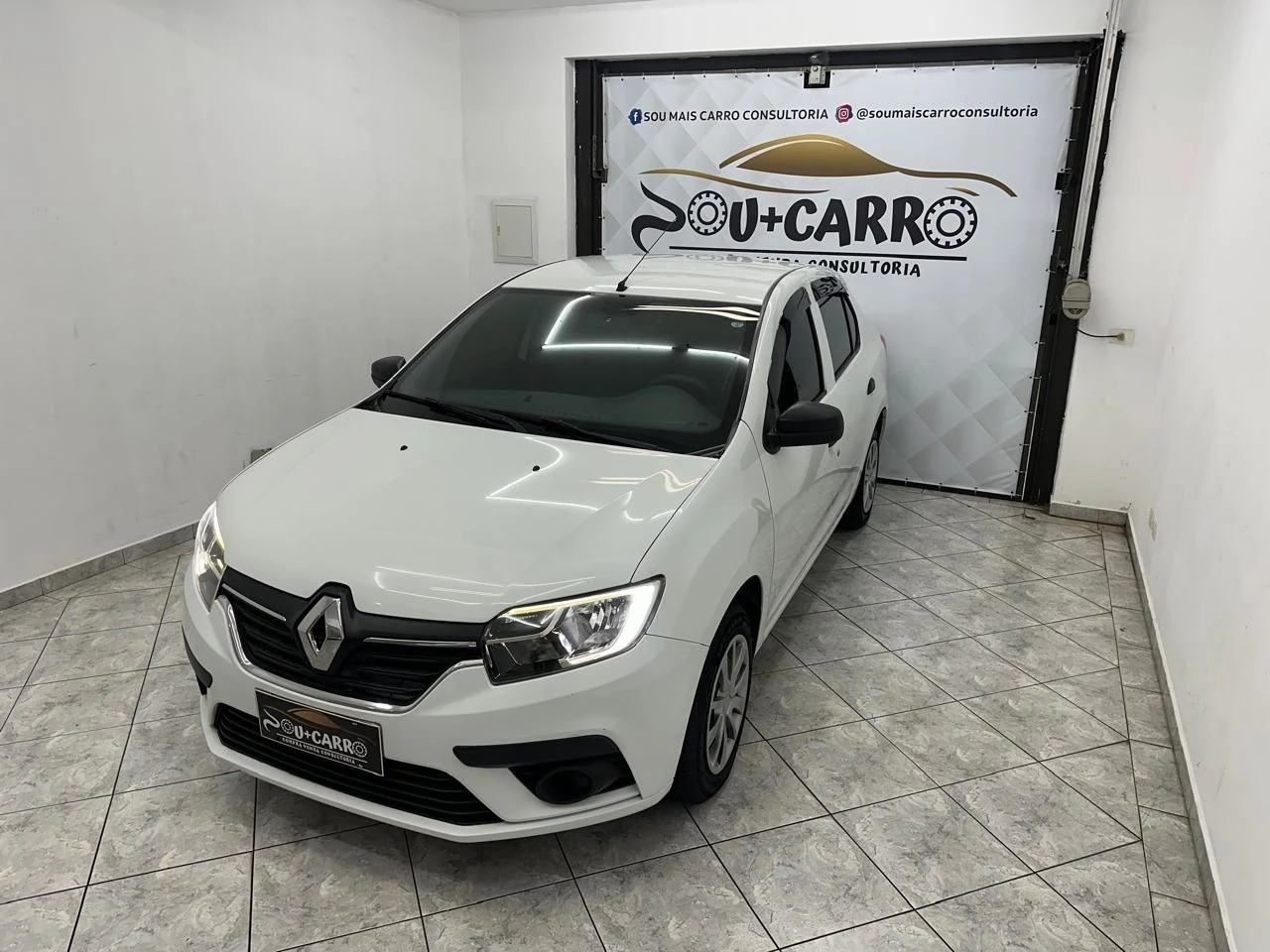 RENAULT LOGAN